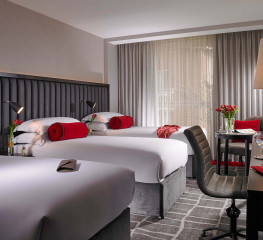 https://www.redcowmoranhotel.com/rooms/deluxe-accommodation