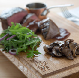 Tom's Table - Chargrilled Fillet Steak with Wild Mushrooms, Rocket Leaves, Red Onion and Port Wine R