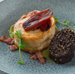 Tom's Table - Pork belly with black pudding