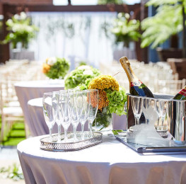 Wedding ceremony in the Courtyard Garden